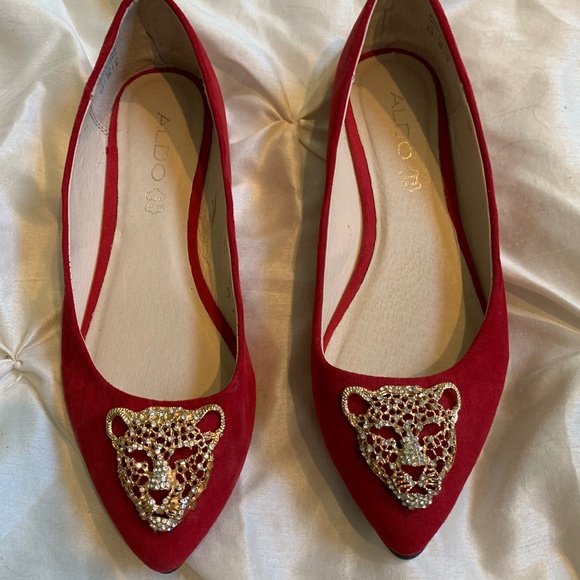 Aldo Red Embellished Fabric Flats sz 8.5 - Picture 1 of 6